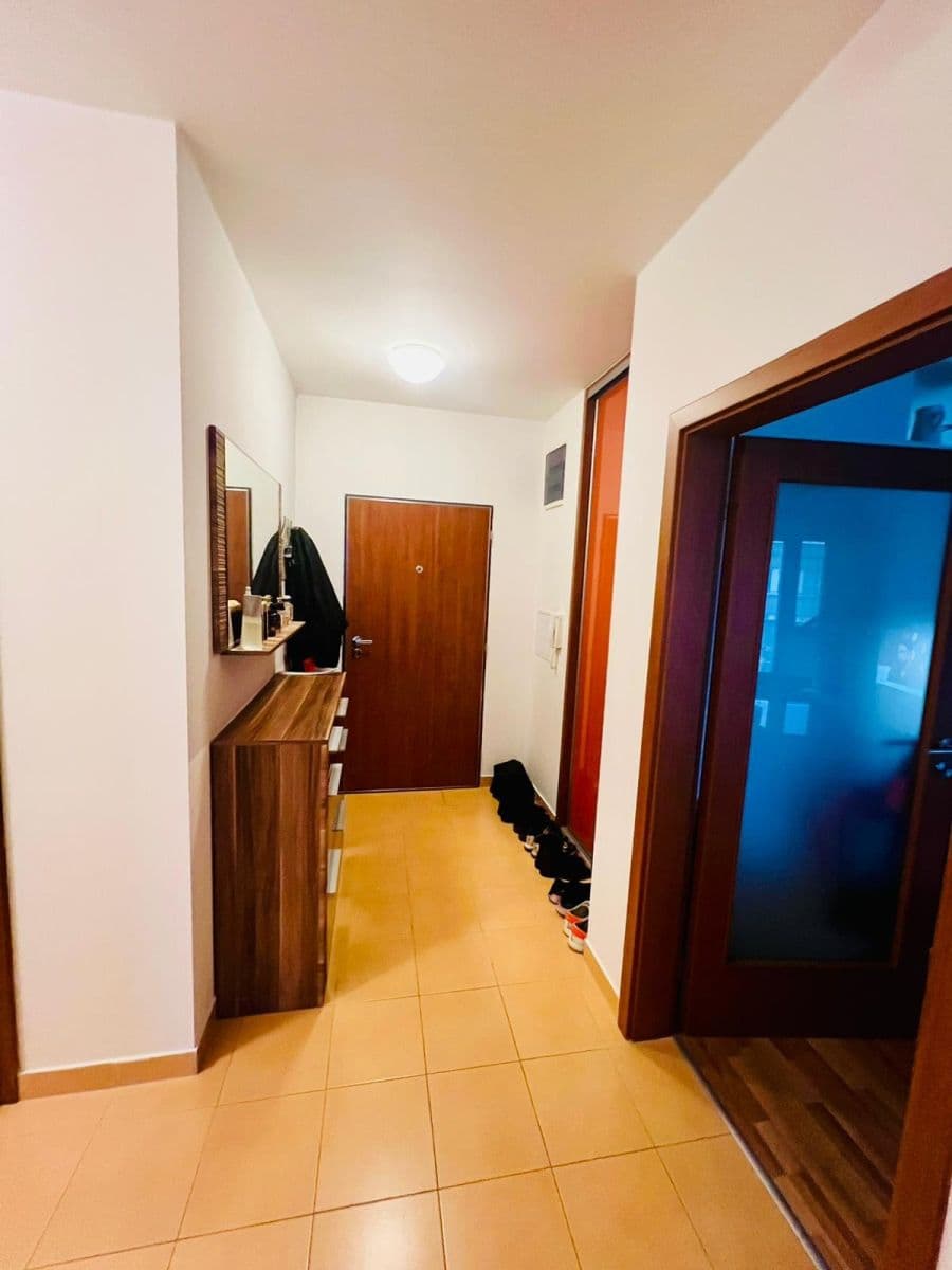 Pronájem bytu 3+kk 80 m², Babická, Praha, Praha Pronájem bytu 3+kk 80 m², Babická, Praha, Praha