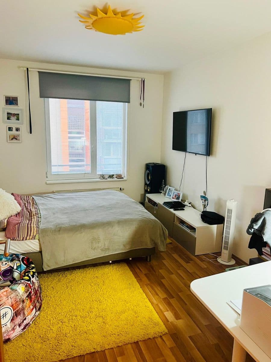 Pronájem bytu 3+kk 80 m², Babická, Praha, Praha Pronájem bytu 3+kk 80 m², Babická, Praha, Praha