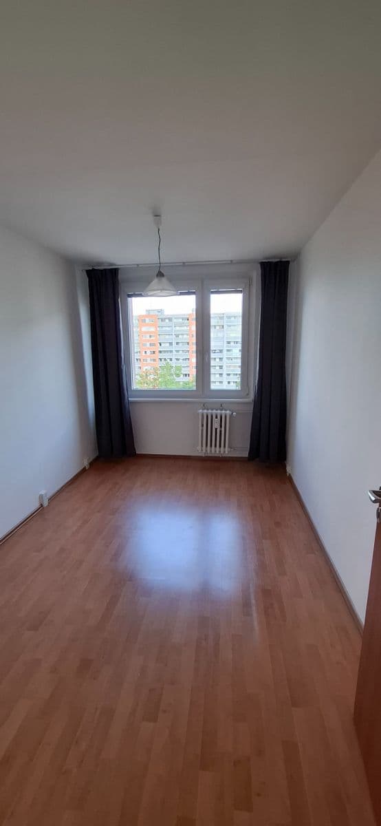 Pronájem bytu 2+kk 42 m², Bazovského, Praha, Praha Pronájem bytu 2+kk 42 m², Bazovského, Praha, Praha