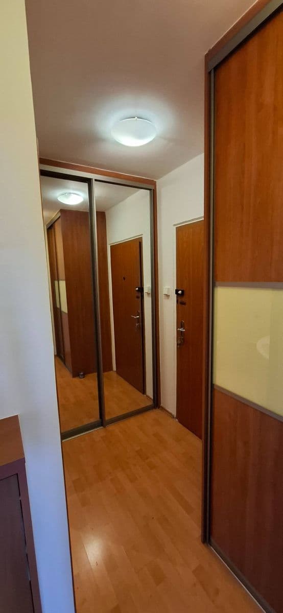 Pronájem bytu 2+kk 42 m², Bazovského, Praha, Praha Pronájem bytu 2+kk 42 m², Bazovského, Praha, Praha