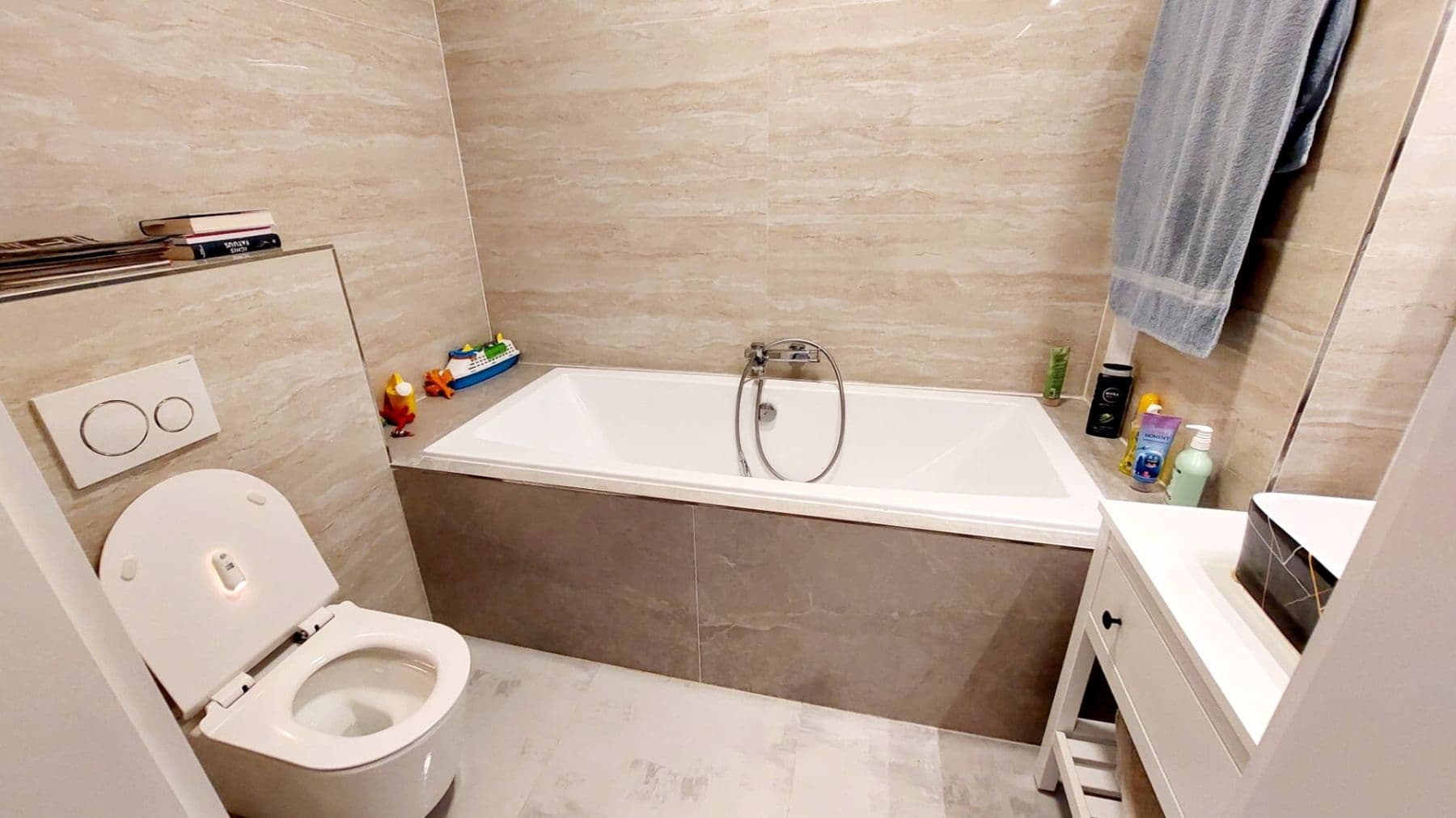 Prodej bytu 3+kk 104 m², Na Rozcestí, Praha, Praha Prodej bytu 3+kk 104 m², Na Rozcestí, Praha, Praha