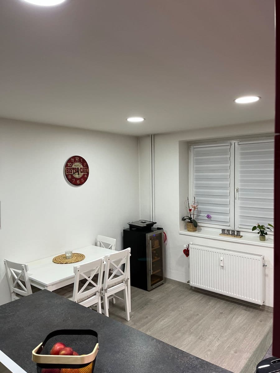 Prodej bytu 2+kk 50 m², Laurinova, Mladá Boleslav, Středočeský kraj Prodej bytu 2+kk 50 m², Laurinova, Mladá Boleslav, Středočeský kraj