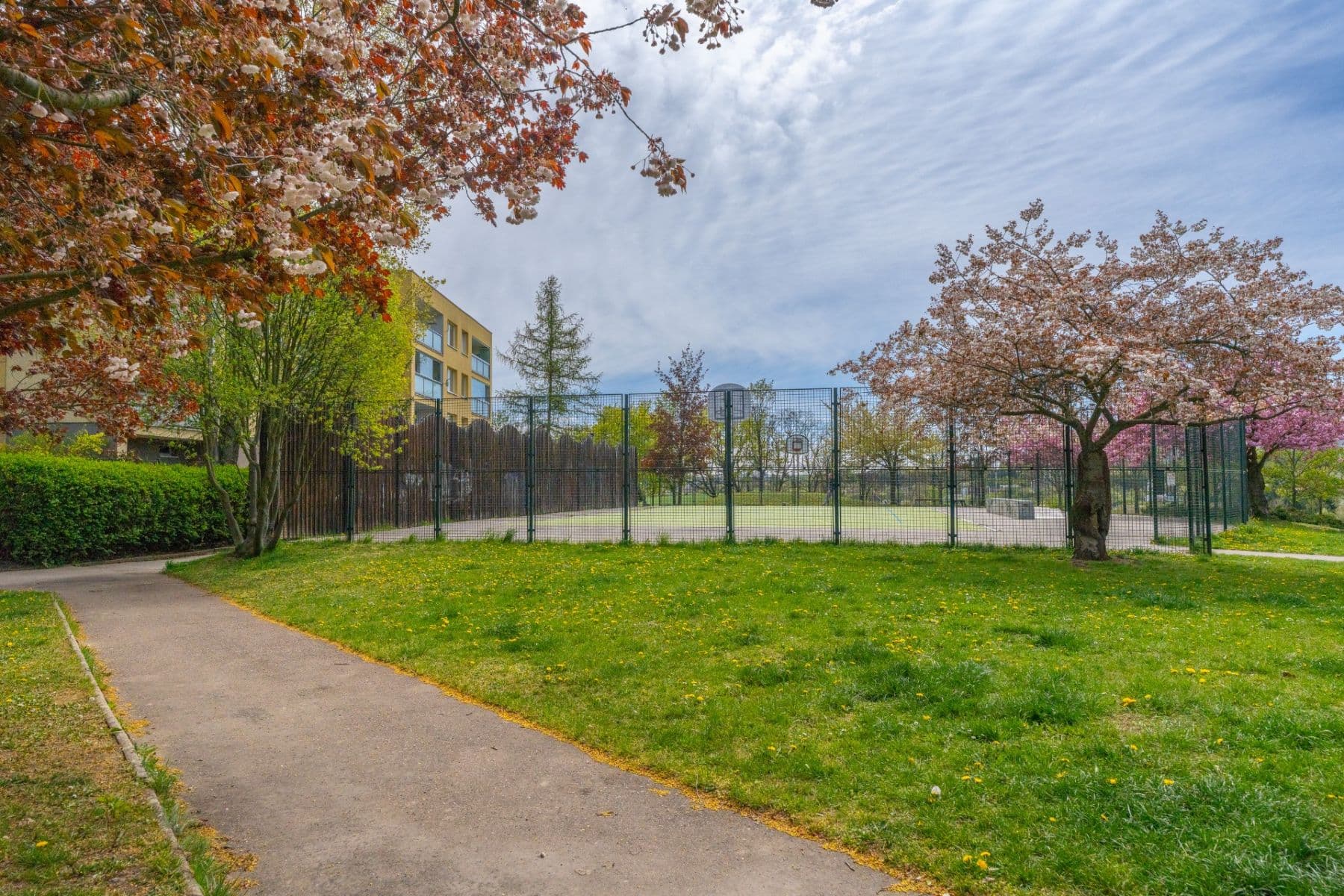 Prodej bytu 3+kk 80 m², Suchý vršek, Praha, Praha Prodej bytu 3+kk 80 m², Suchý vršek, Praha, Praha