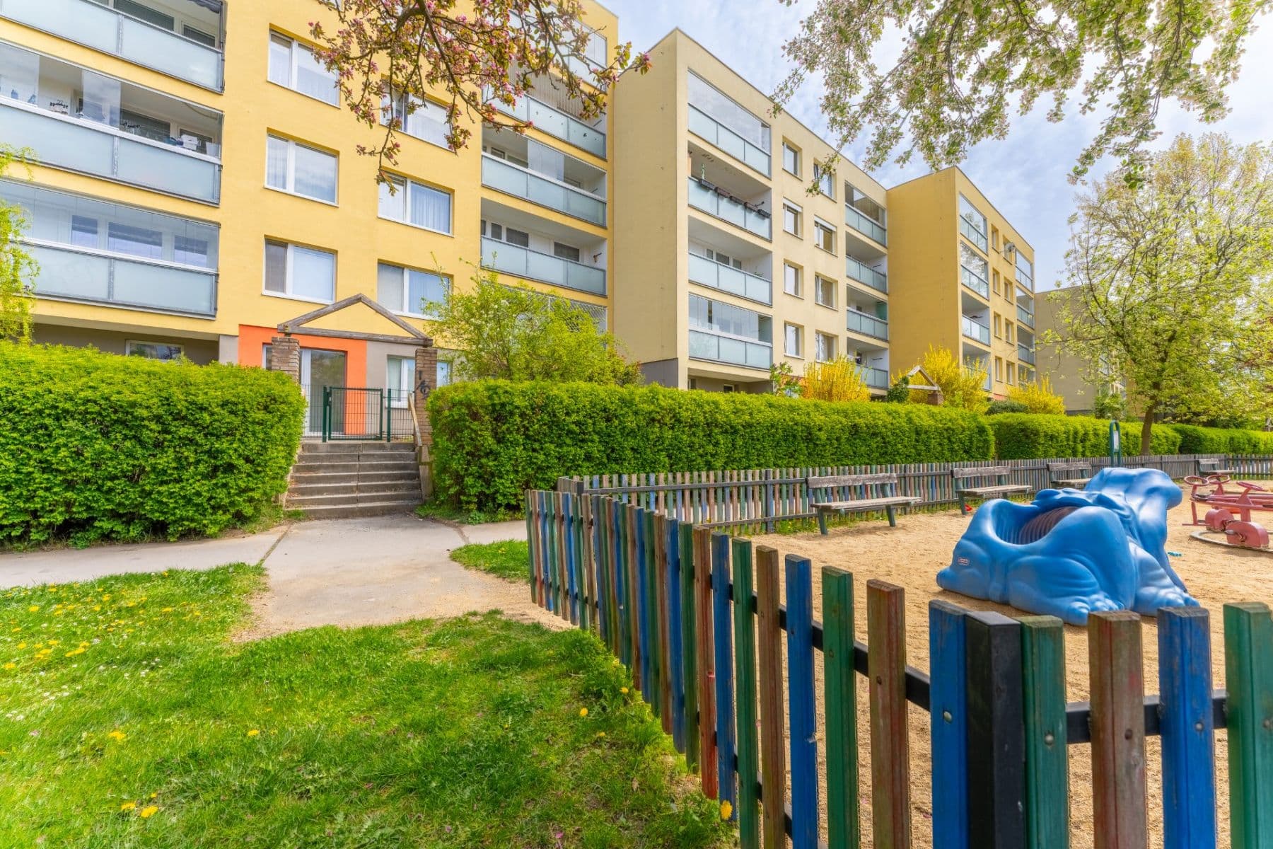 Prodej bytu 3+kk 80 m², Suchý vršek, Praha, Praha Prodej bytu 3+kk 80 m², Suchý vršek, Praha, Praha