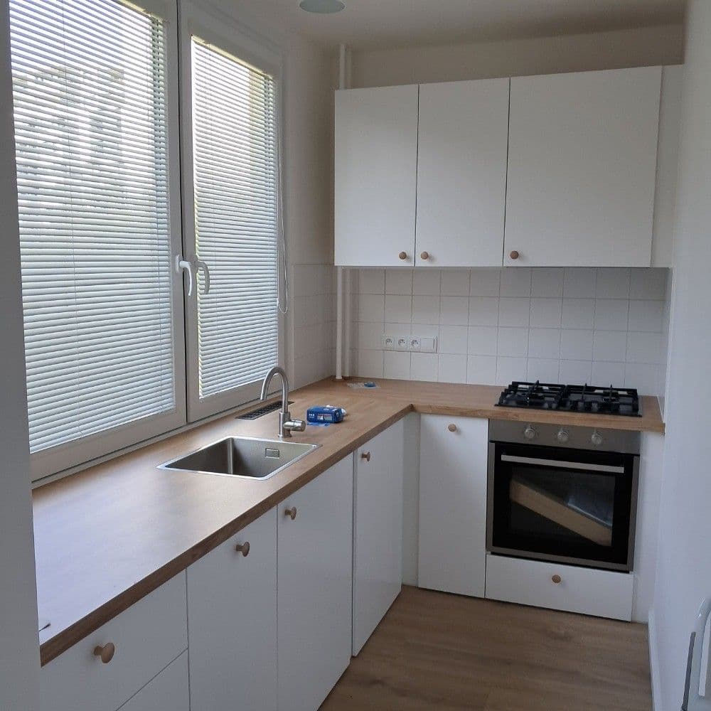 Pronájem bytu 3+1 53 m², Šluknovská, Praha, Praha Pronájem bytu 3+1 53 m², Šluknovská, Praha, Praha