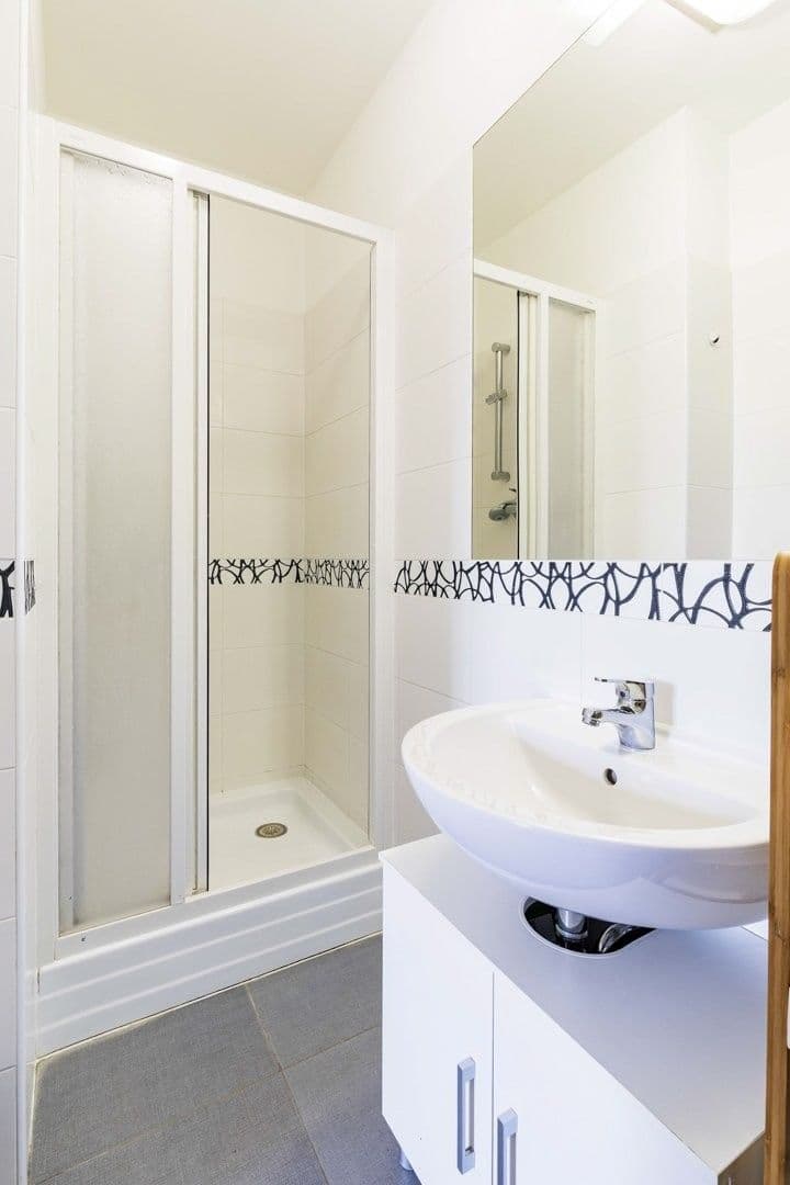 Pronájem bytu 2+kk 50 m², V Domově, Praha, Praha Pronájem bytu 2+kk 50 m², V Domově, Praha, Praha