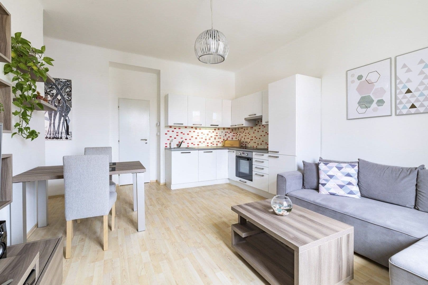 Pronájem bytu 2+kk 50 m², V Domově, Praha, Praha Pronájem bytu 2+kk 50 m², V Domově, Praha, Praha