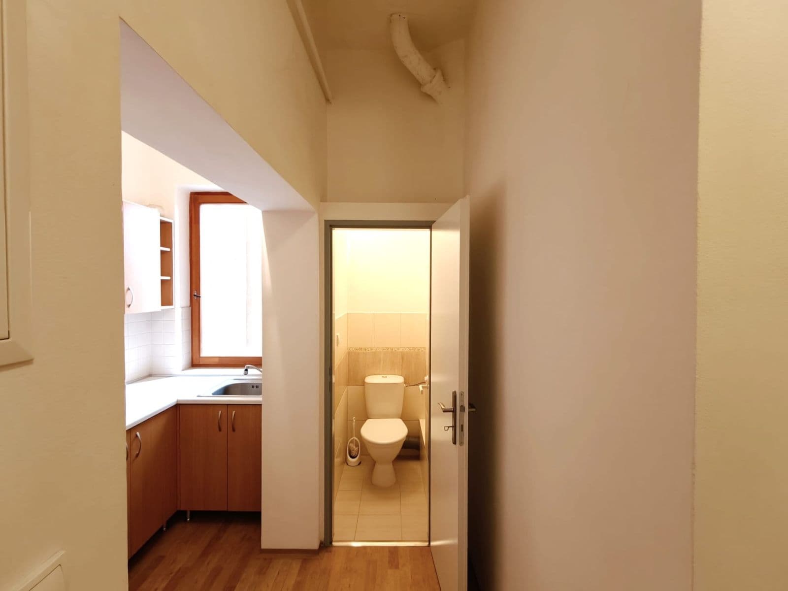 Pronájem bytu 2+kk 38 m², V Horkách, Praha, Praha Pronájem bytu 2+kk 38 m², V Horkách, Praha, Praha