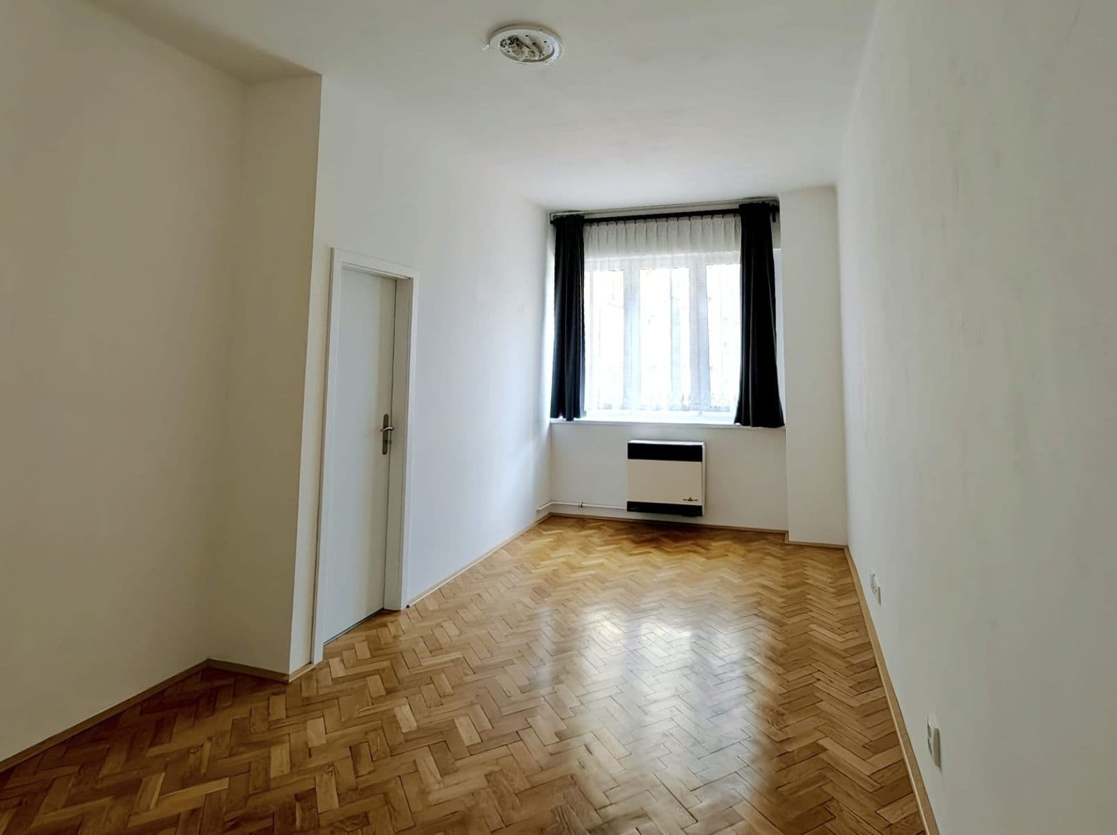 Pronájem bytu 2+kk 38 m², V Horkách, Praha, Praha Pronájem bytu 2+kk 38 m², V Horkách, Praha, Praha