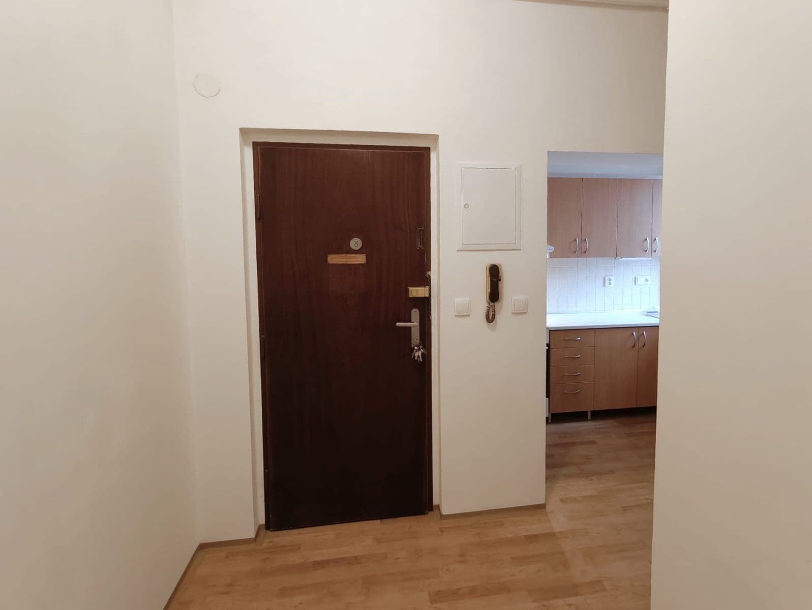 Pronájem bytu 2+kk 38 m², V Horkách, Praha, Praha Pronájem bytu 2+kk 38 m², V Horkách, Praha, Praha