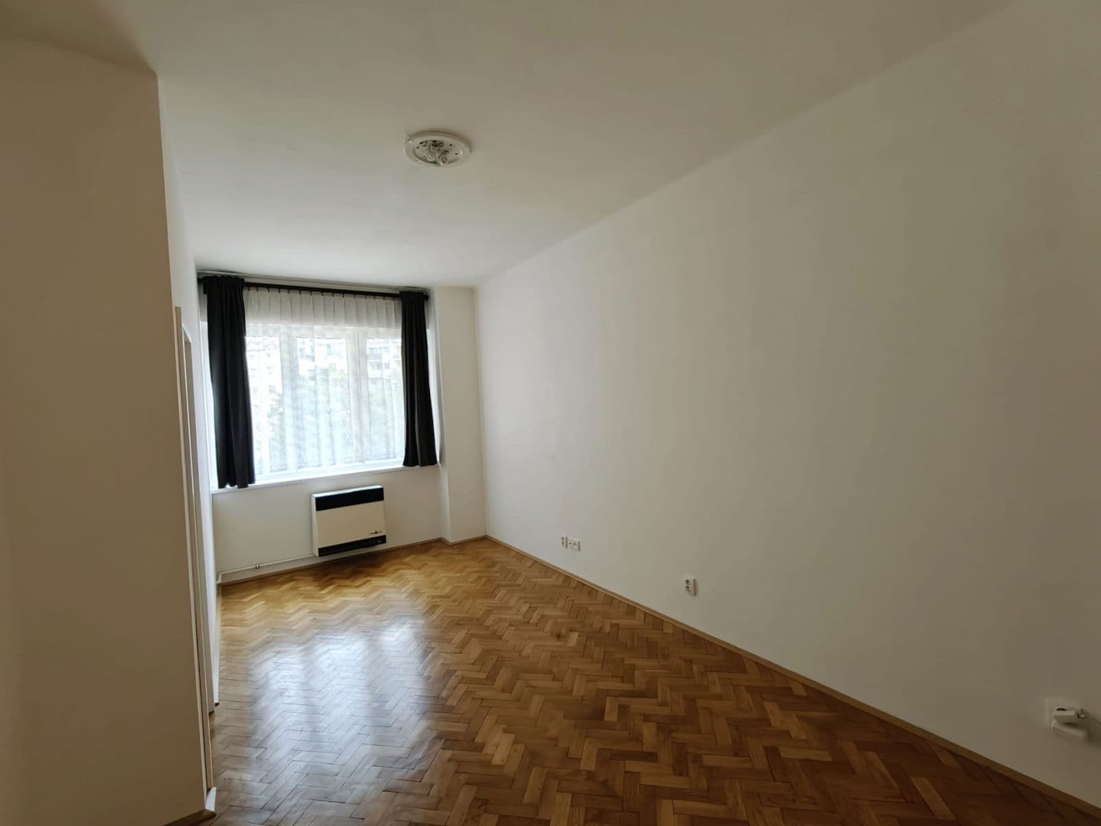 Pronájem bytu 2+kk 38 m², V Horkách, Praha, Praha Pronájem bytu 2+kk 38 m², V Horkách, Praha, Praha