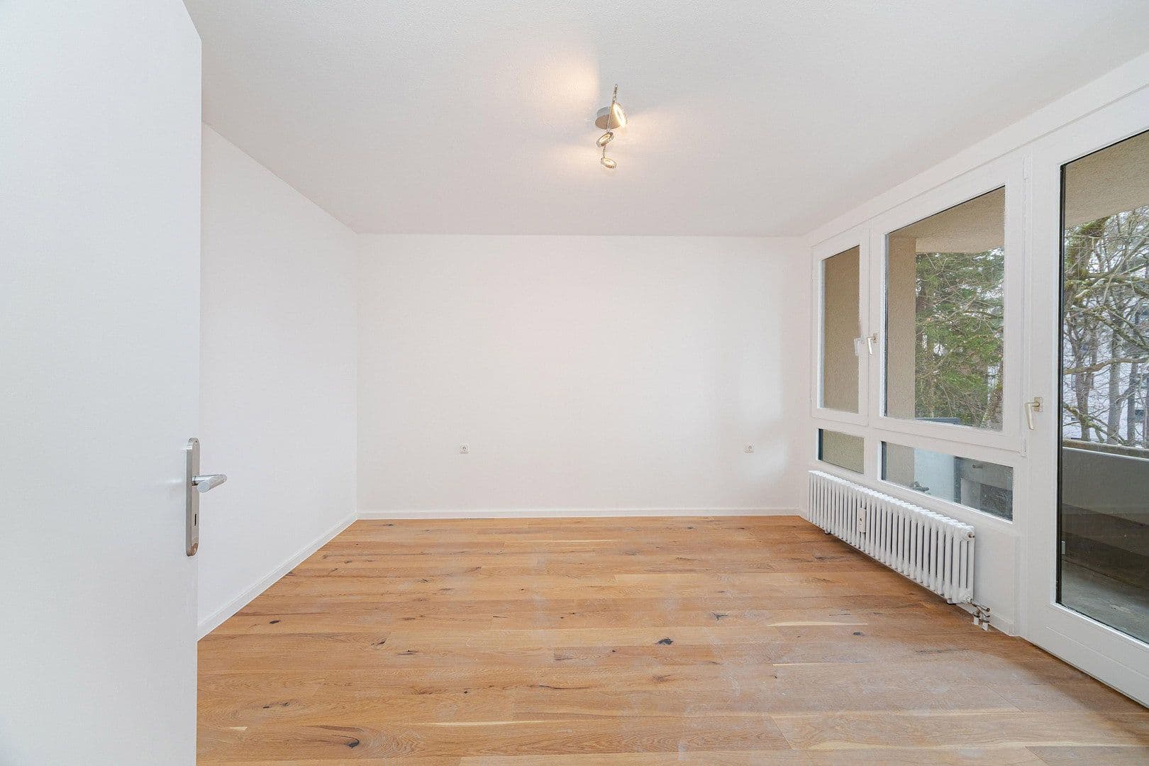 Prodej bytu 3+1 78 m², Tizianstr. 48, Neubiberg, Bavorsko Prodej bytu 3+1 78 m², Tizianstr. 48, Neubiberg, Bavorsko