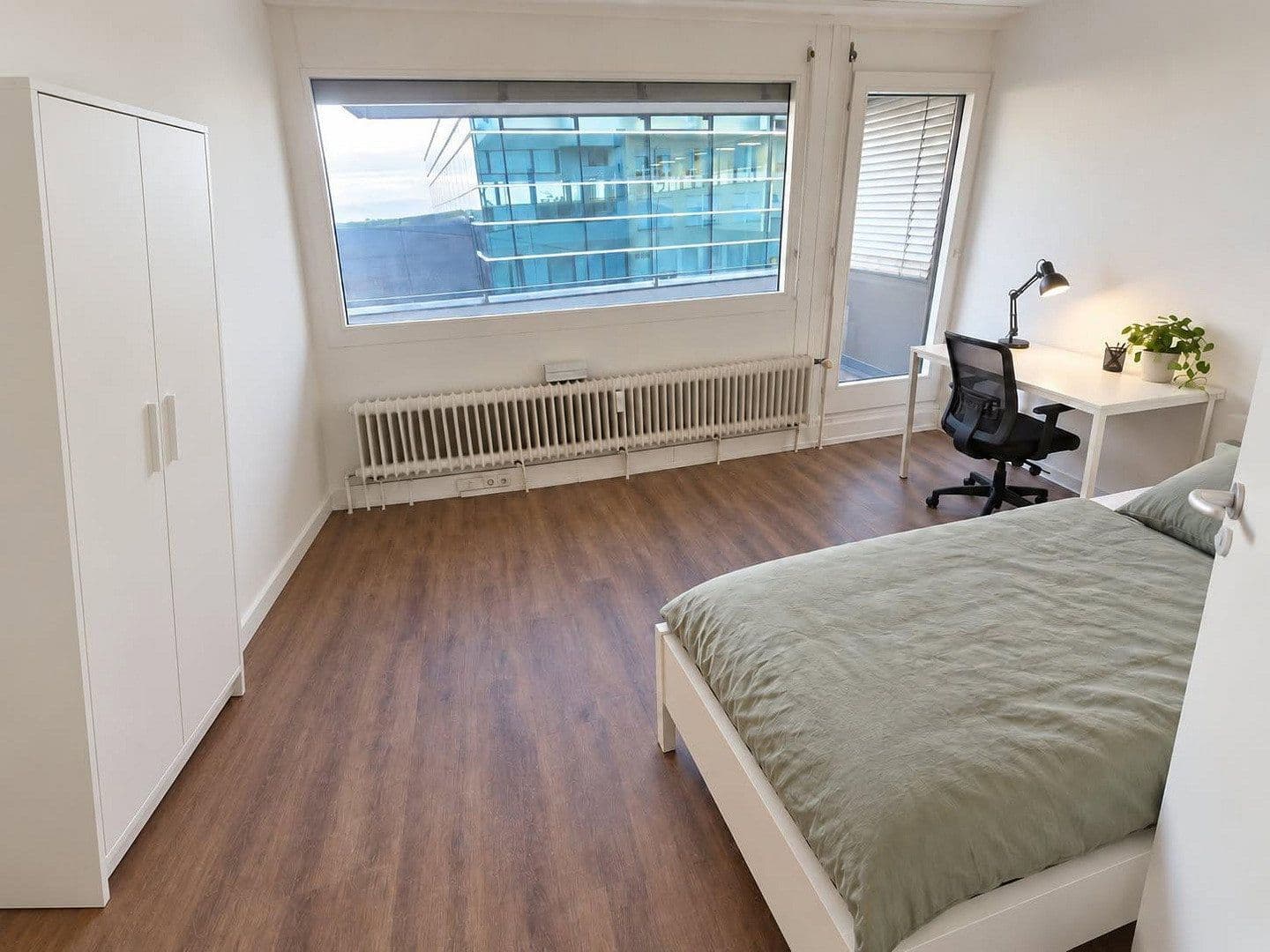 Pronájem bytu 6+1 123 m², Karlstr. 59, Friedrichshafen, Bádensko-Württembersko Pronájem bytu 6+1 123 m², Karlstr. 59, Friedrichshafen, Bádensko-Württembersko