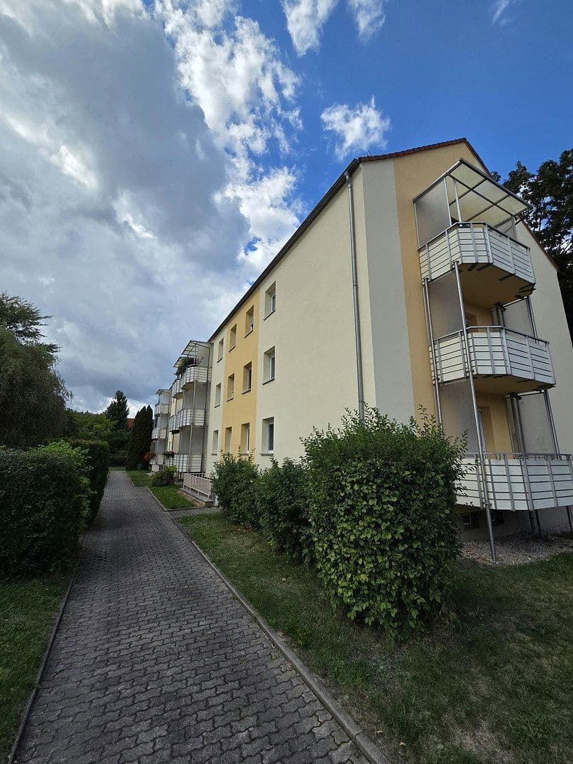 Pronájem bytu 4+1 70 m², Roßstraße 11, Leipzig-Südost OT Liebertwolkwitz, Sasko Pronájem bytu 4+1 70 m², Roßstraße 11, Leipzig-Südost OT Liebertwolkwitz, Sasko