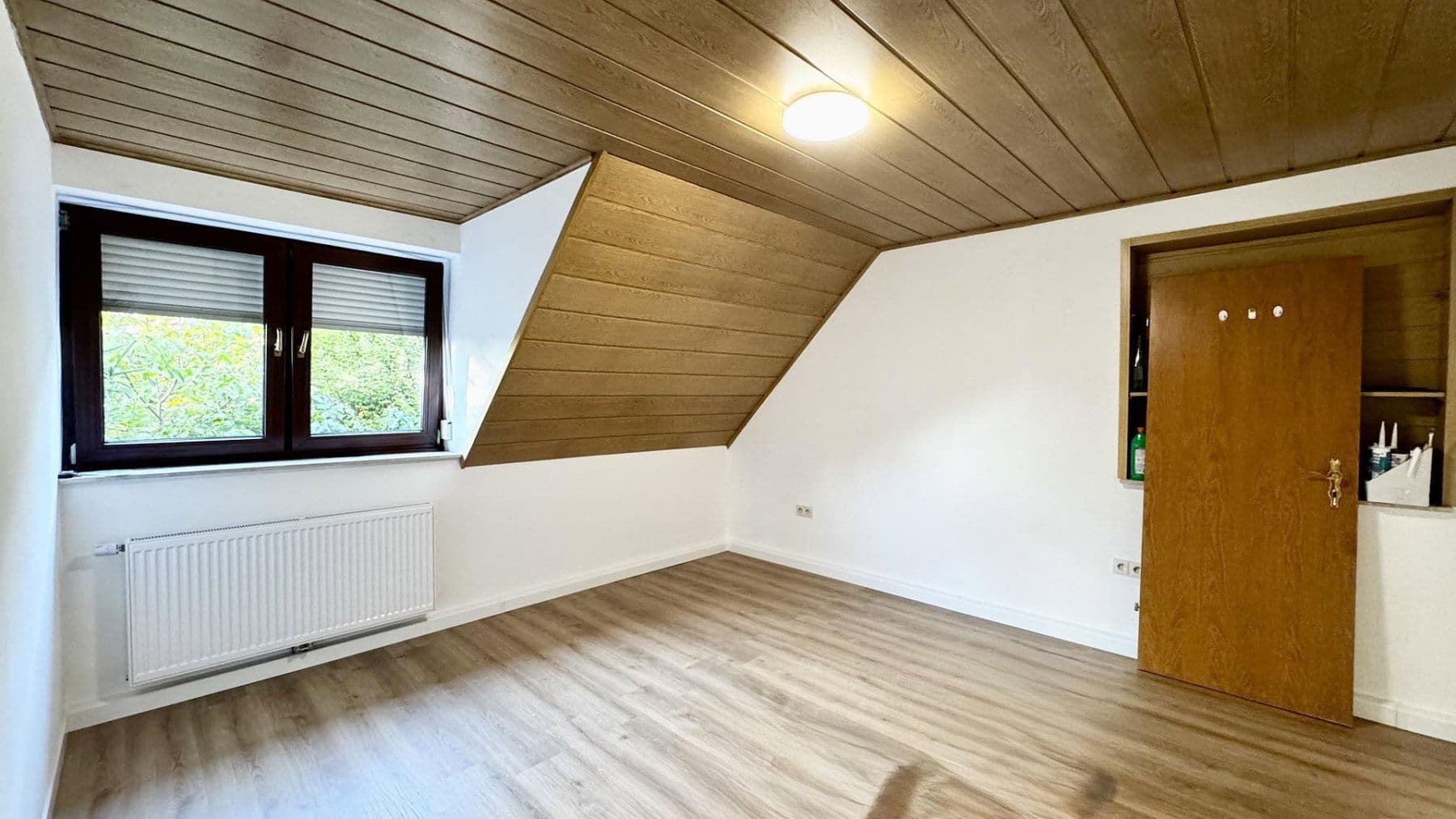 Pronájem bytu 3+1 58 m², Greifenklaustraße 12, Reckendorf, Bavorsko Pronájem bytu 3+1 58 m², Greifenklaustraße 12, Reckendorf, Bavorsko