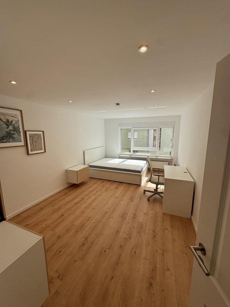 Pronájem bytu 65 m², Breitscheidstraße 55, Nürnberg, Bavorsko Pronájem bytu 65 m², Breitscheidstraße 55, Nürnberg, Bavorsko