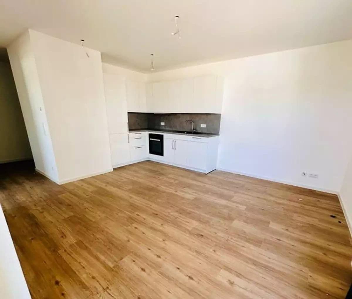 Pronájem bytu 2+1 50 m², Manfred-Weinmann-Ring, Heilbronn, Bádensko-Württembersko Pronájem bytu 2+1 50 m², Manfred-Weinmann-Ring, Heilbronn, Bádensko-Württembersko