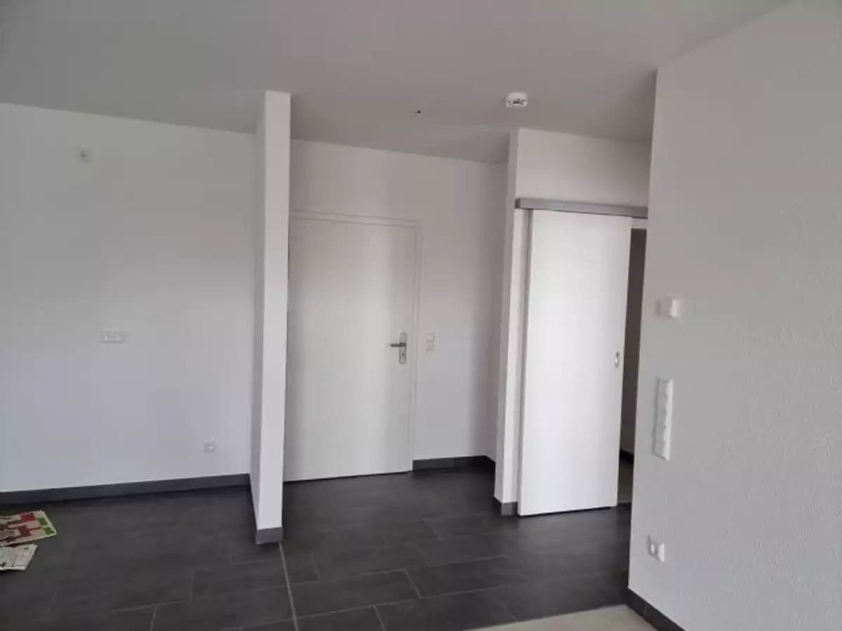 Pronájem bytu 2+1 68 m², Ulmerstr., Villingen-Schwenningen, Bádensko-Württembersko Pronájem bytu 2+1 68 m², Ulmerstr., Villingen-Schwenningen, Bádensko-Württembersko