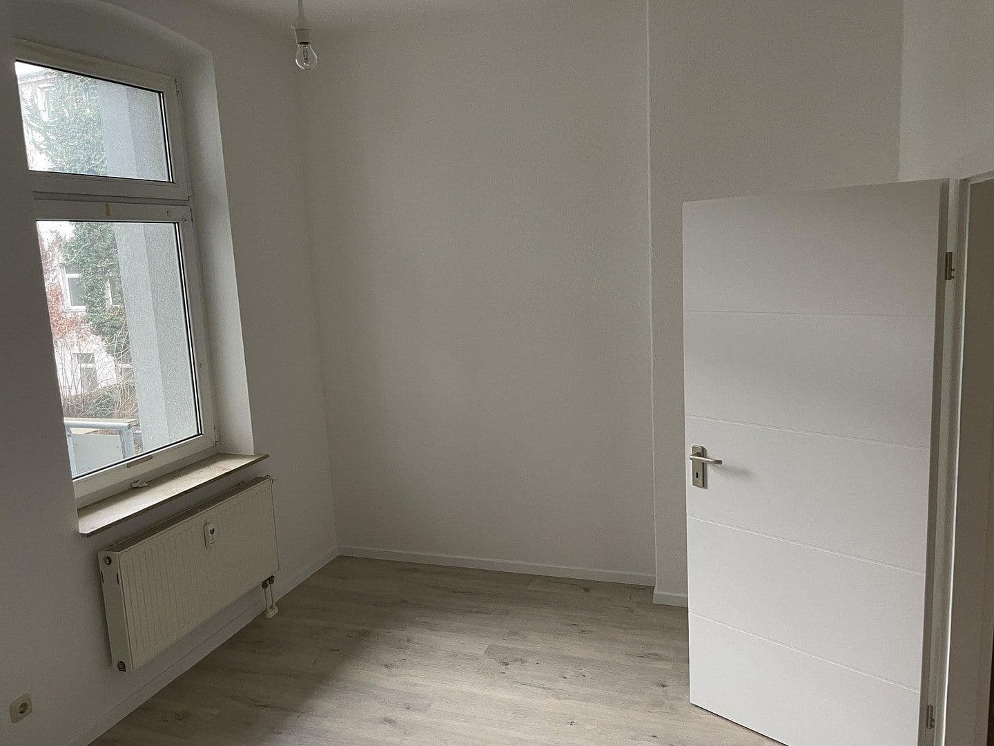 Pronájem bytu 2+1 56 m², Magdeburg, Sasko-Anhaltsko Pronájem bytu 2+1 56 m², Magdeburg, Sasko-Anhaltsko