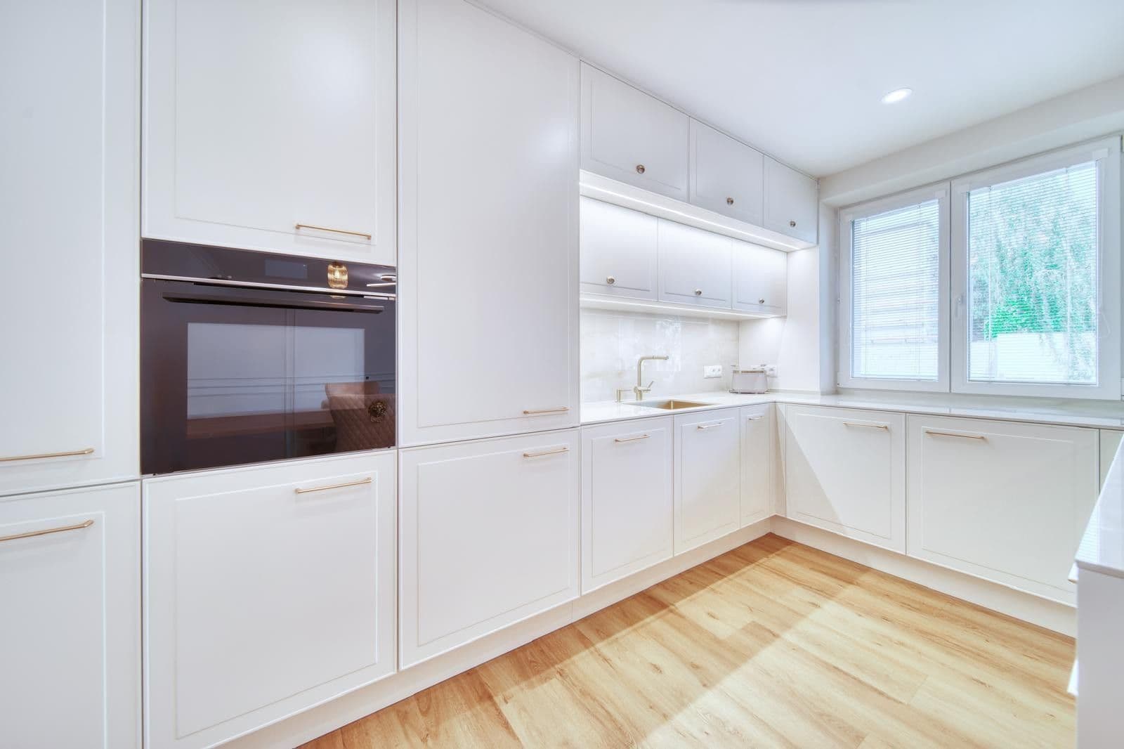 Pronájem bytu 3+kk 70 m², Kladenská, Praha, Praha Pronájem bytu 3+kk 70 m², Kladenská, Praha, Praha