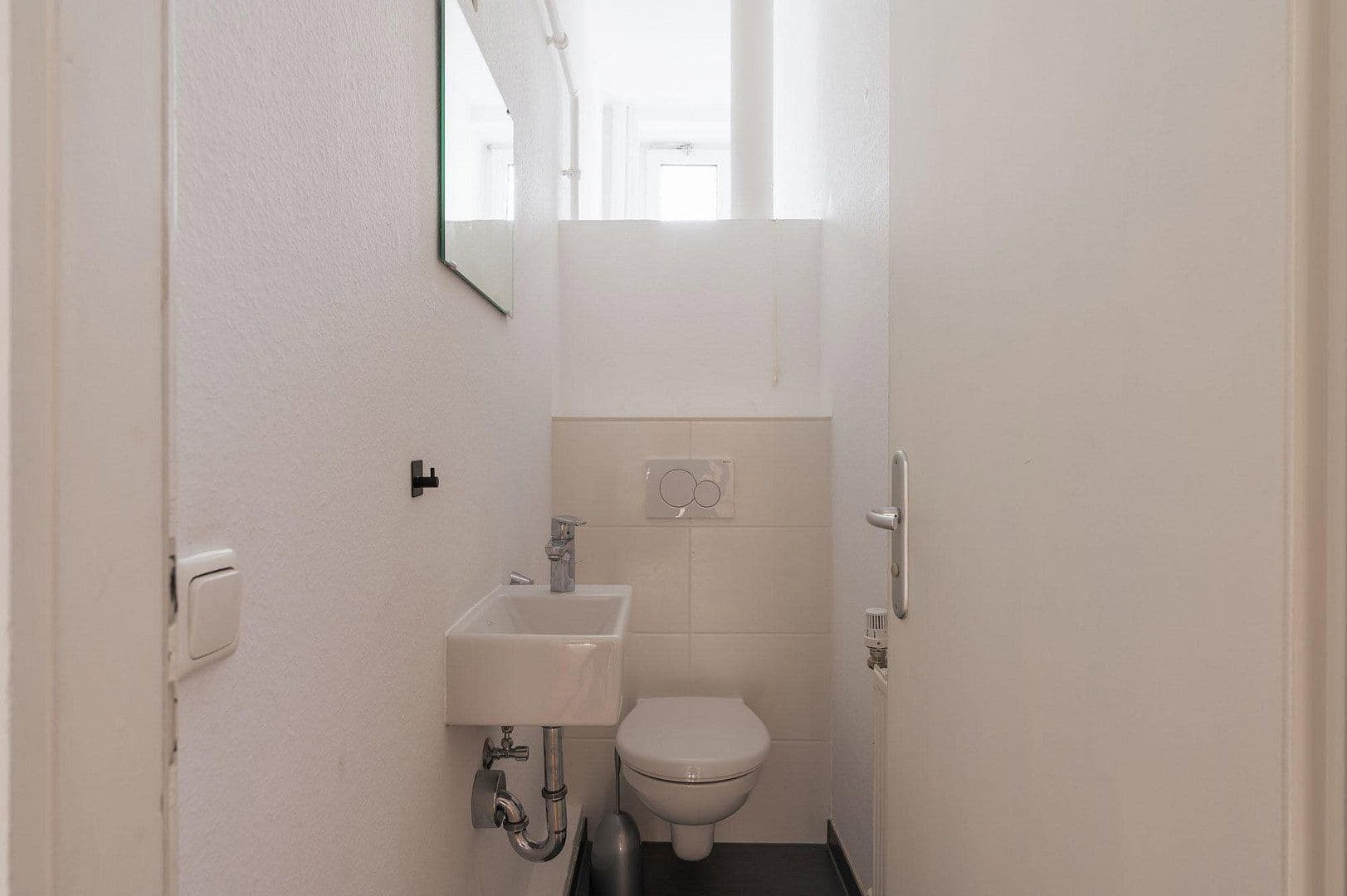 Pronájem bytu 4+1 124 m², Goebenstraße 31, Wiesbaden, Hessen Pronájem bytu 4+1 124 m², Goebenstraße 31, Wiesbaden, Hessen