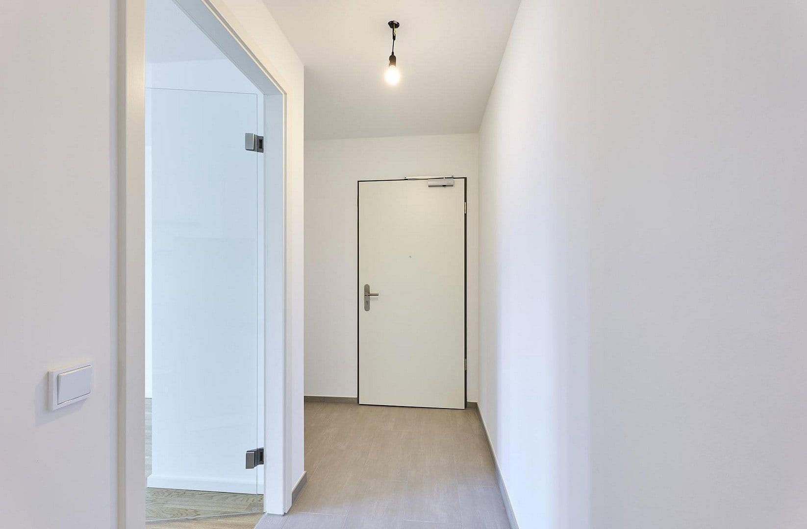 Pronájem bytu 2+1 54 m², Klenzestraße 3, Ismaning, Bavorsko Pronájem bytu 2+1 54 m², Klenzestraße 3, Ismaning, Bavorsko