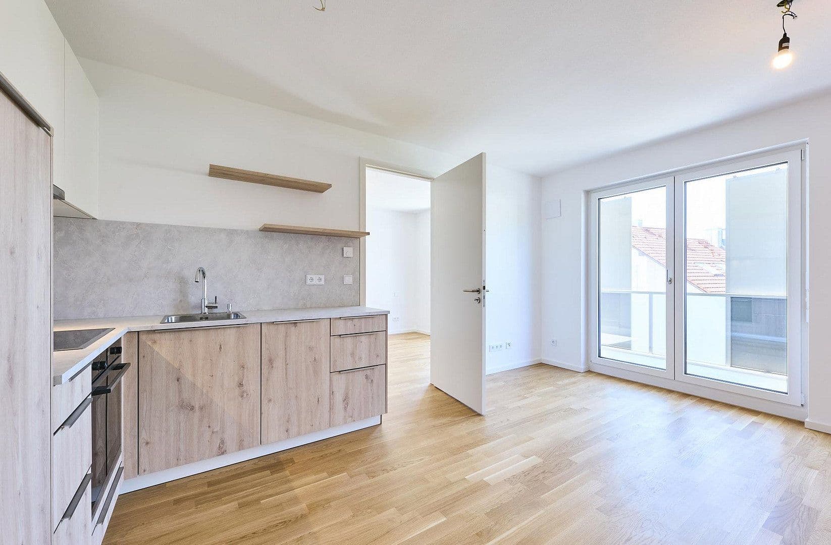 Pronájem bytu 2+1 54 m², Klenzestraße 3, Ismaning, Bavorsko Pronájem bytu 2+1 54 m², Klenzestraße 3, Ismaning, Bavorsko