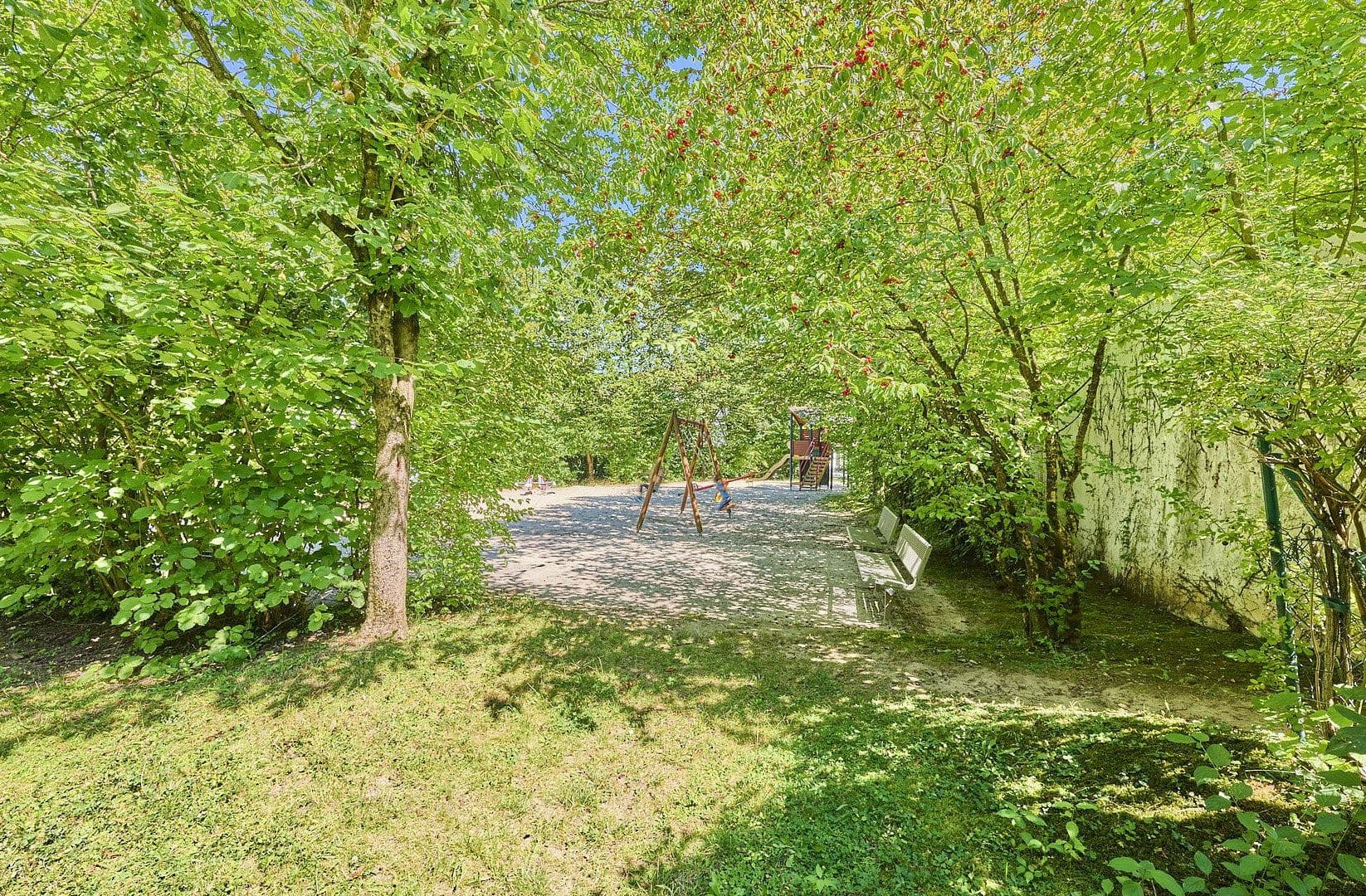 Pronájem bytu 2+1 54 m², Klenzestraße 3, Ismaning, Bavorsko Pronájem bytu 2+1 54 m², Klenzestraße 3, Ismaning, Bavorsko