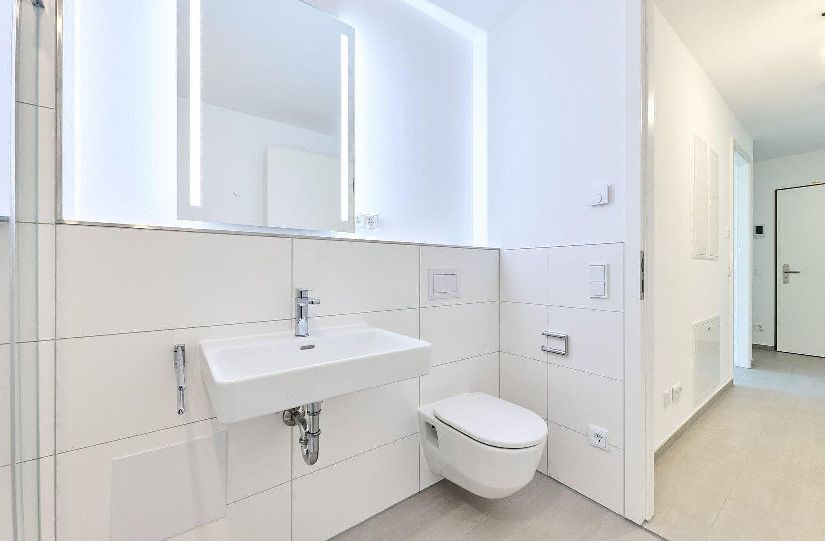 Pronájem bytu 2+1 54 m², Klenzestraße 3, Ismaning, Bavorsko Pronájem bytu 2+1 54 m², Klenzestraße 3, Ismaning, Bavorsko