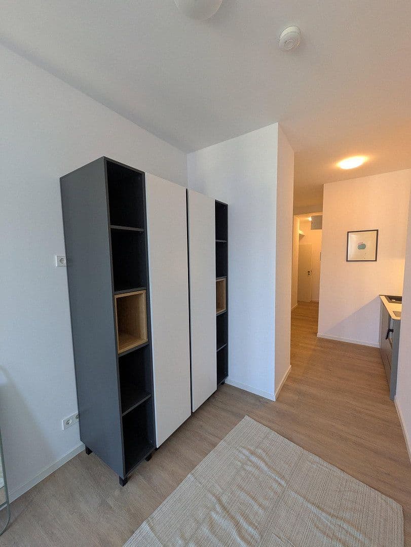 Pronájem bytu 1+1 32 m², Rotebühlstrasse 108, Stuttgart West, Bádensko-Württembersko Pronájem bytu 1+1 32 m², Rotebühlstrasse 108, Stuttgart West, Bádensko-Württembersko