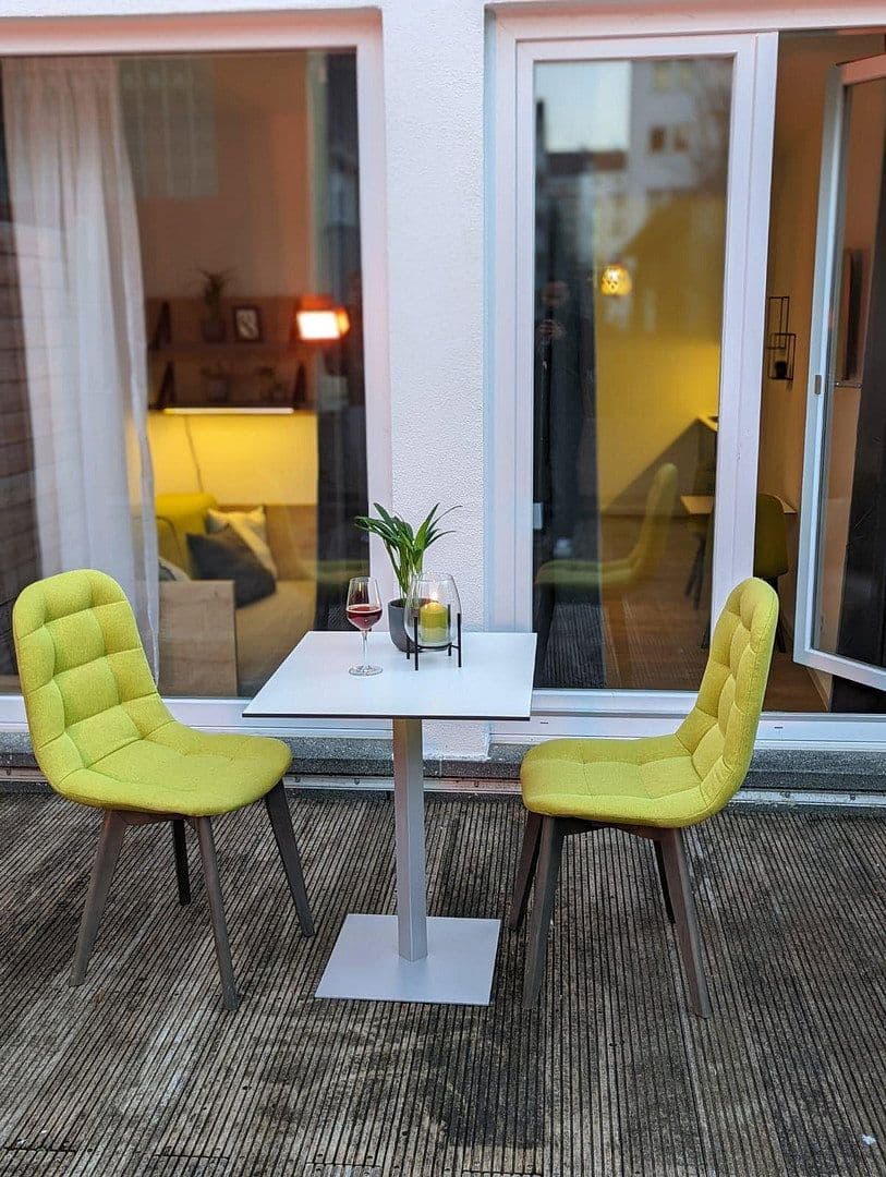 Pronájem bytu 1+1 32 m², Rotebühlstrasse 108, Stuttgart West, Bádensko-Württembersko Pronájem bytu 1+1 32 m², Rotebühlstrasse 108, Stuttgart West, Bádensko-Württembersko