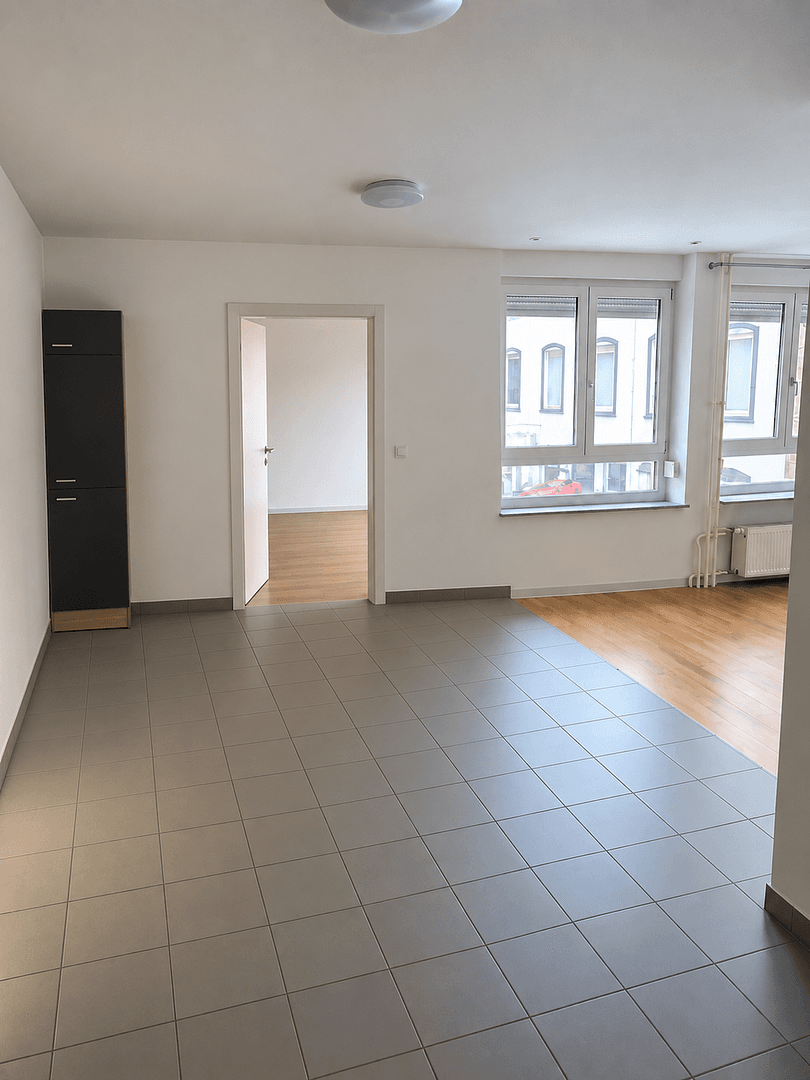Pronájem bytu 2+1 46 m², Bertramstraße 16, Wiesbaden, Hessen Pronájem bytu 2+1 46 m², Bertramstraße 16, Wiesbaden, Hessen