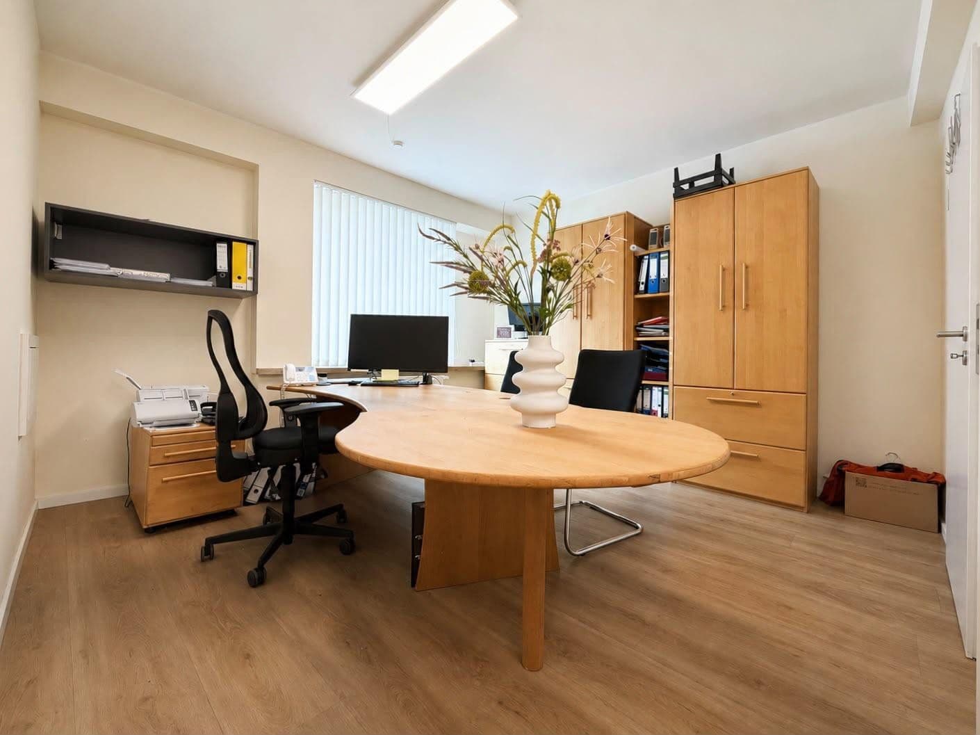 Pronájem kanceláře 92 m², Am Kahlenturm 26, Euskirchen, Severní Porýní-Vestfálsko Pronájem kanceláře 92 m², Am Kahlenturm 26, Euskirchen, Severní Porýní-Vestfálsko
