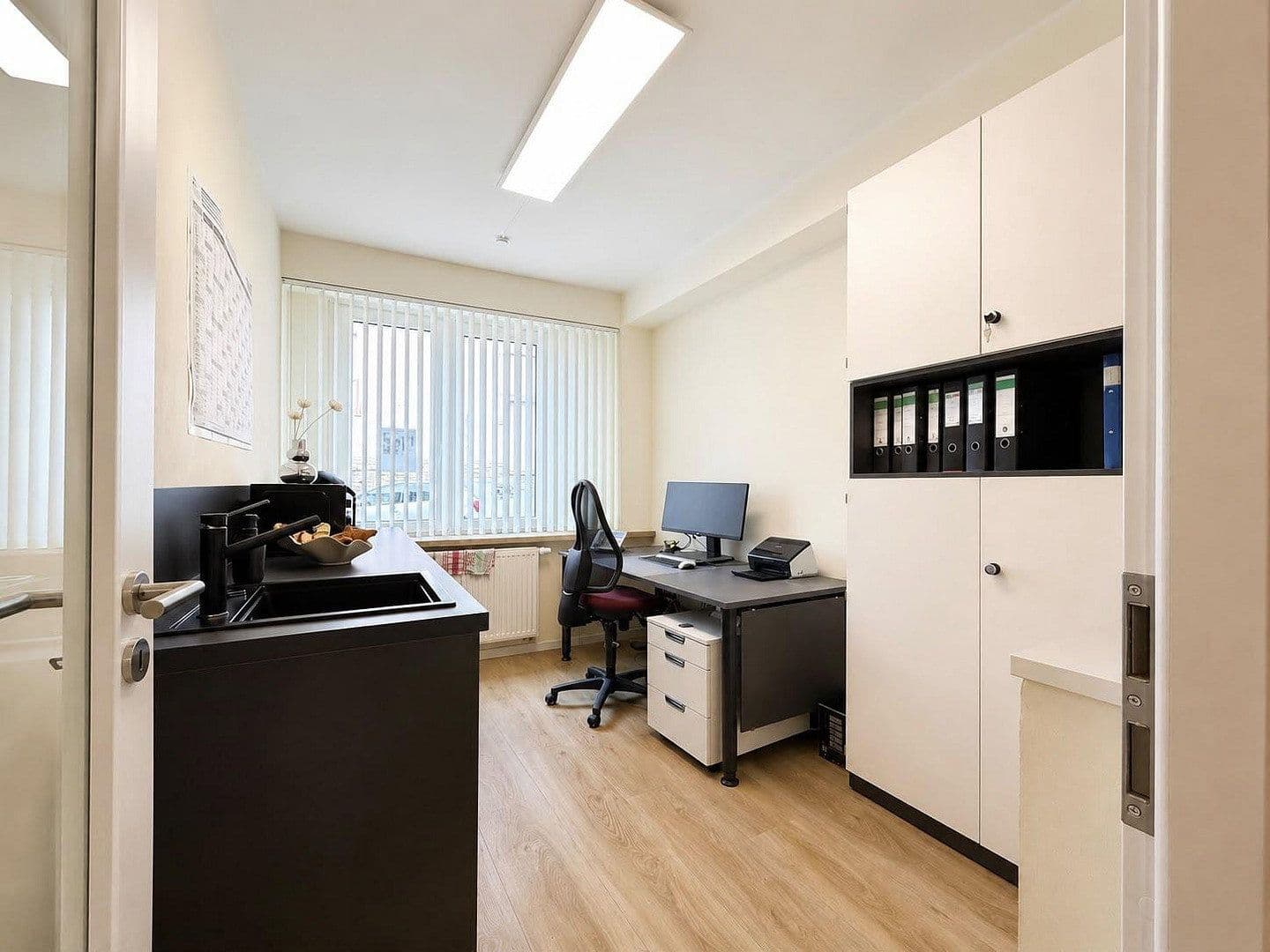 Pronájem kanceláře 92 m², Am Kahlenturm 26, Euskirchen, Severní Porýní-Vestfálsko Pronájem kanceláře 92 m², Am Kahlenturm 26, Euskirchen, Severní Porýní-Vestfálsko