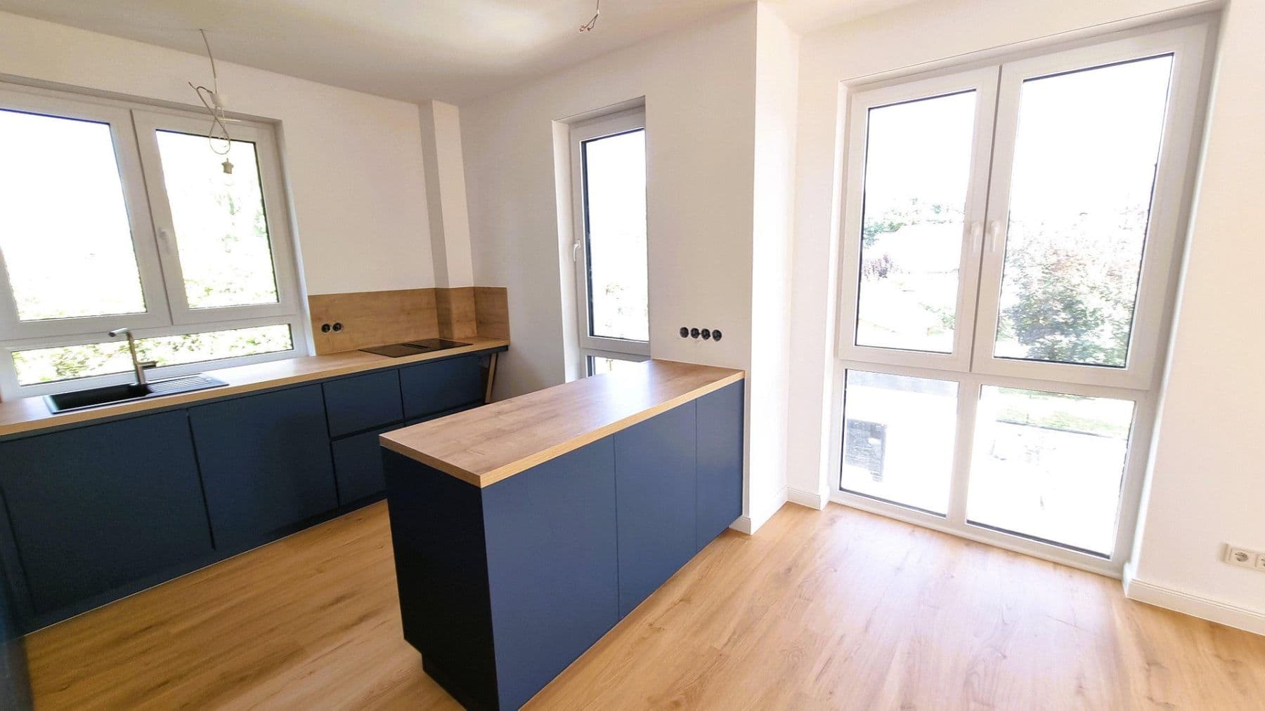Pronájem bytu 3+kk 94 m², Fredersdorf-Vogelsdorf, Braniborsko Pronájem bytu 3+kk 94 m², Fredersdorf-Vogelsdorf, Braniborsko