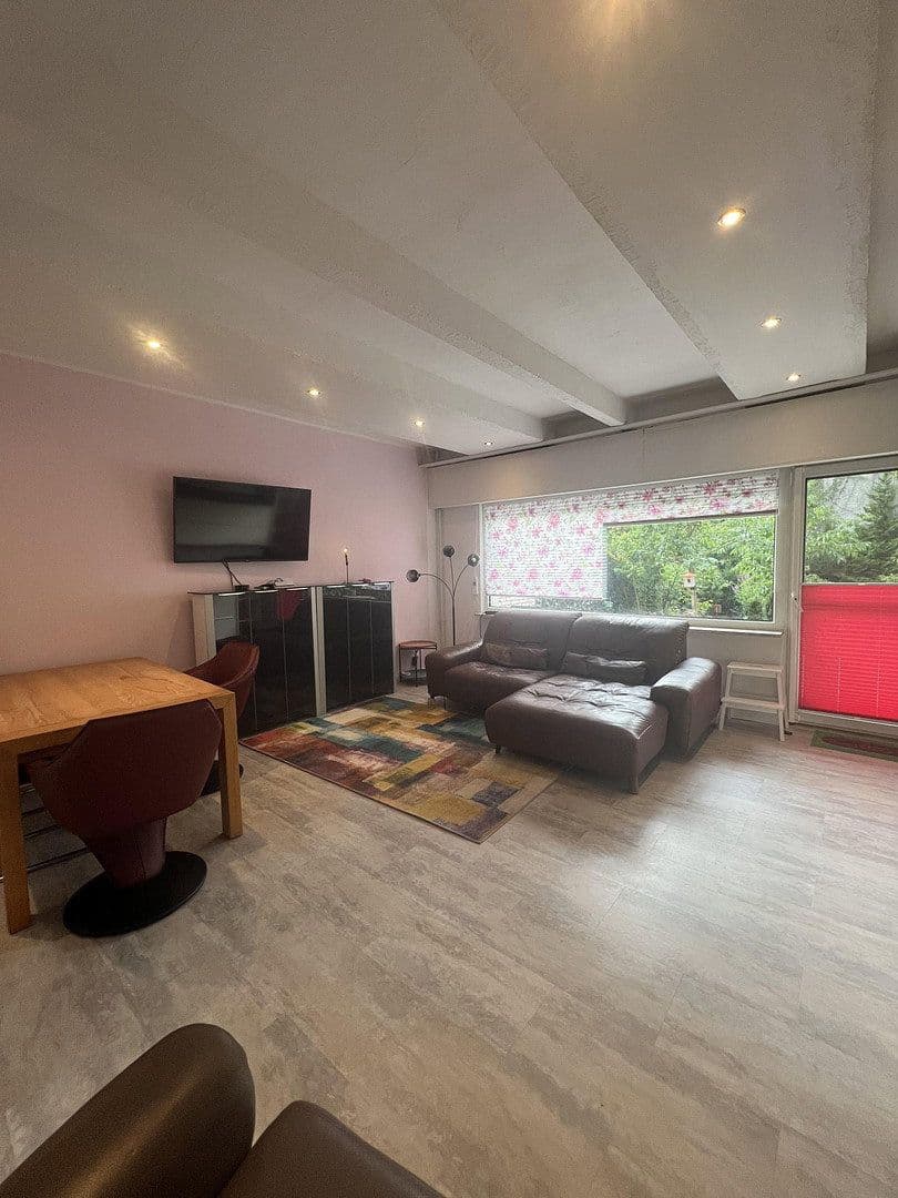 Prodej domu 94 m², pozemek 302 m², Berlin, Berlín Prodej domu 94 m², pozemek 302 m², Berlin, Berlín