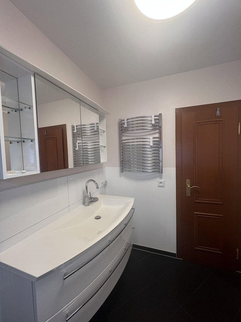 Prodej domu 94 m², pozemek 302 m², Berlin, Berlín Prodej domu 94 m², pozemek 302 m², Berlin, Berlín