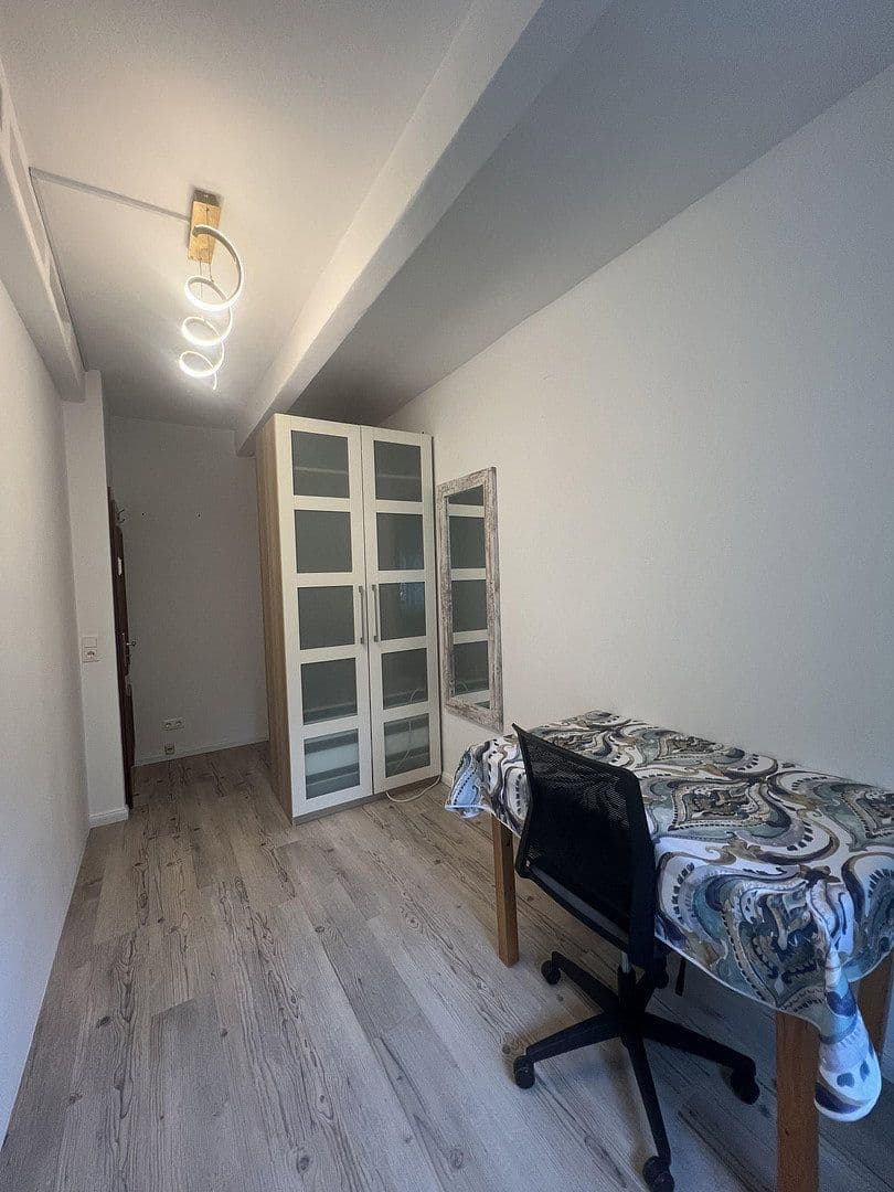 Prodej domu 94 m², pozemek 302 m², Berlin, Berlín Prodej domu 94 m², pozemek 302 m², Berlin, Berlín