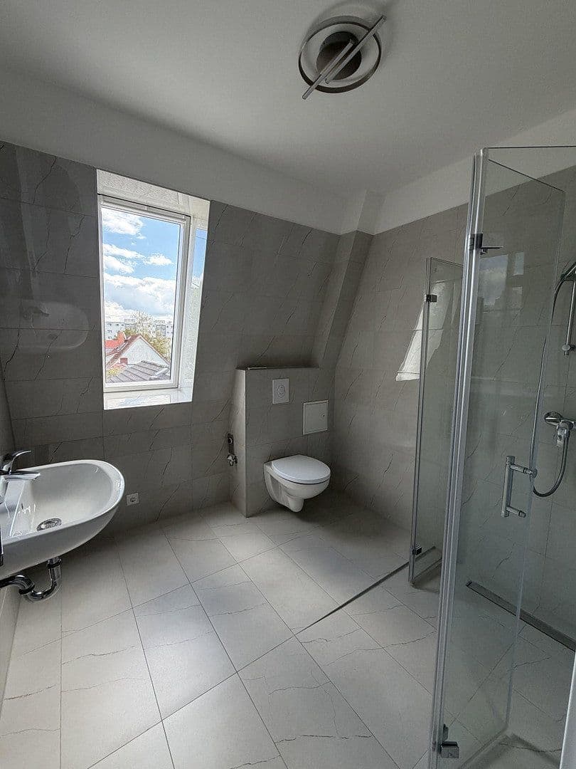 Pronájem bytu 2+1 43 m², Stieglitzweg 43, Berlin, Berlín Pronájem bytu 2+1 43 m², Stieglitzweg 43, Berlin, Berlín