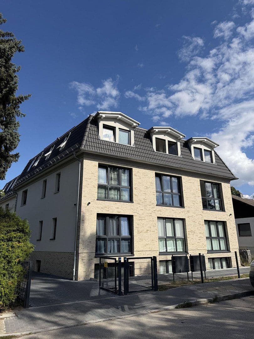 Pronájem bytu 2+1 43 m², Stieglitzweg 43, Berlin, Berlín Pronájem bytu 2+1 43 m², Stieglitzweg 43, Berlin, Berlín