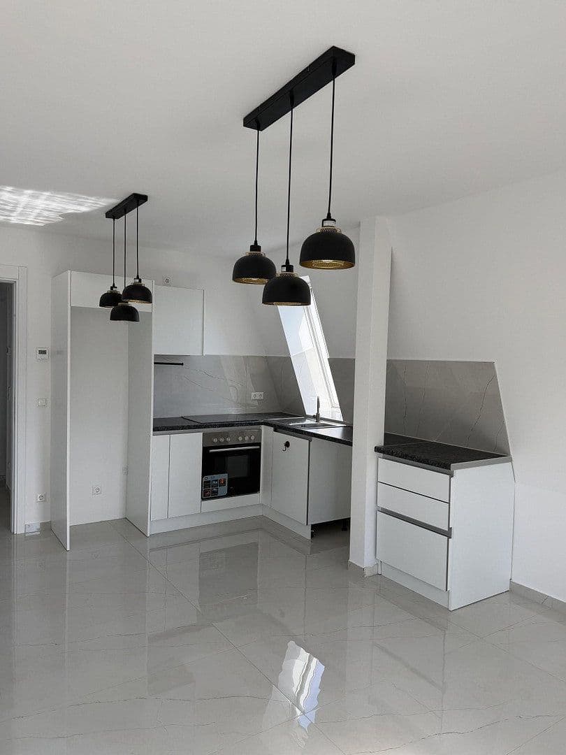Pronájem bytu 2+1 43 m², Stieglitzweg 43, Berlin, Berlín Pronájem bytu 2+1 43 m², Stieglitzweg 43, Berlin, Berlín