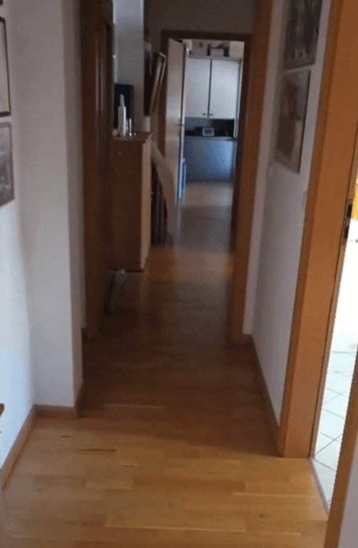 Pronájem bytu 4+1 93 m², Halle (Saale), Sasko-Anhaltsko Pronájem bytu 4+1 93 m², Halle (Saale), Sasko-Anhaltsko
