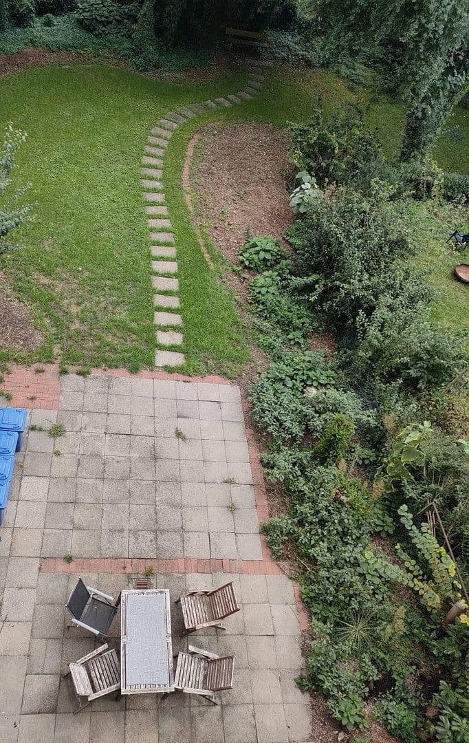 Pronájem bytu 5+1 144 m², Martinistr.3, Osnabrück, Dolní Sasko Pronájem bytu 5+1 144 m², Martinistr.3, Osnabrück, Dolní Sasko