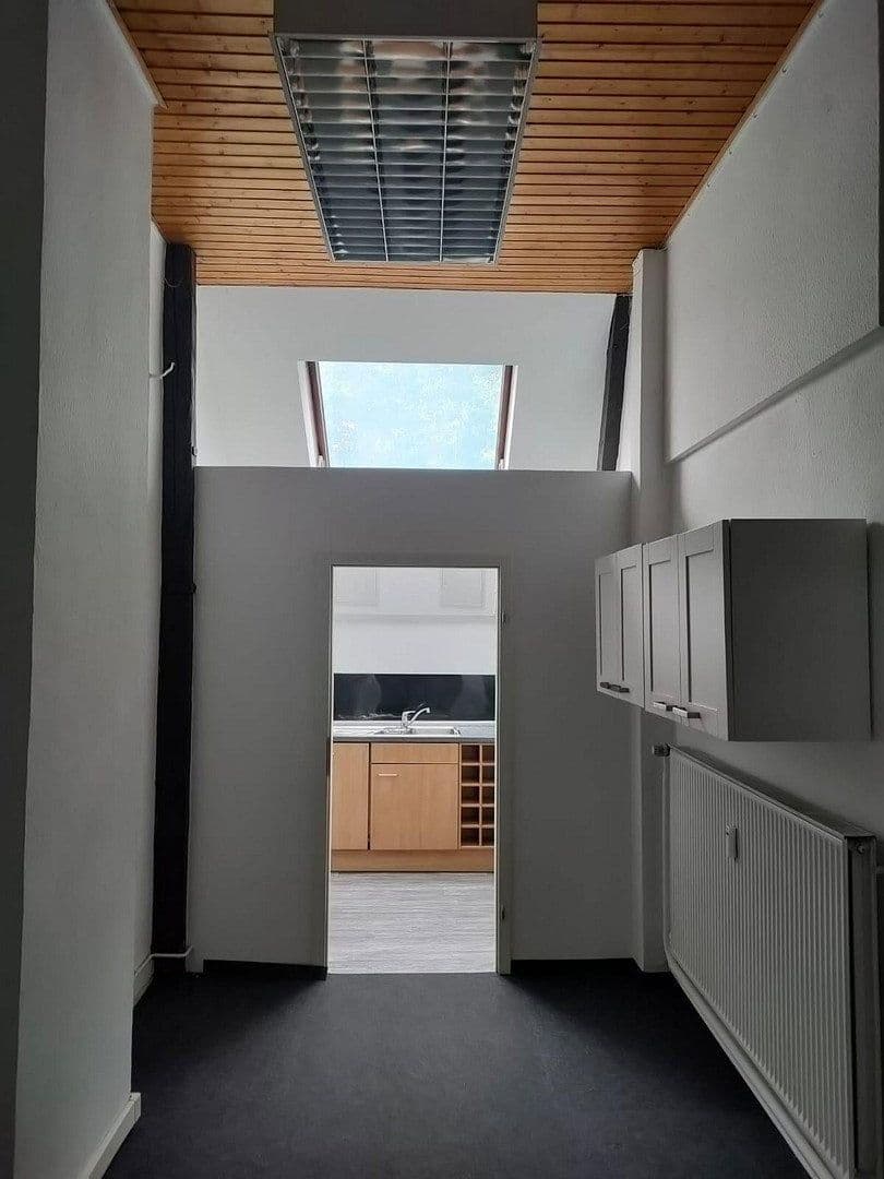 Pronájem bytu 5+1 144 m², Martinistr.3, Osnabrück, Dolní Sasko Pronájem bytu 5+1 144 m², Martinistr.3, Osnabrück, Dolní Sasko