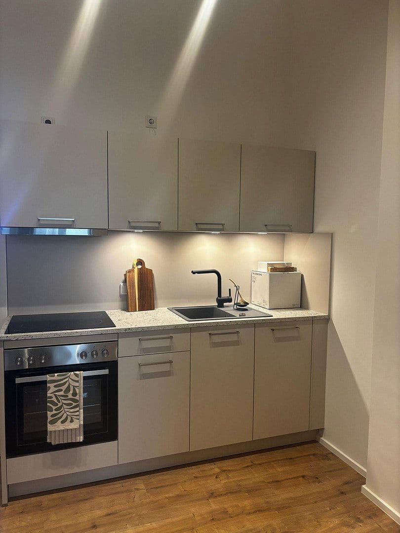 Pronájem bytu 71 m², Fürther Str. 42A, Nürnberg Gostenhof, Bavorsko Pronájem bytu 71 m², Fürther Str. 42A, Nürnberg Gostenhof, Bavorsko