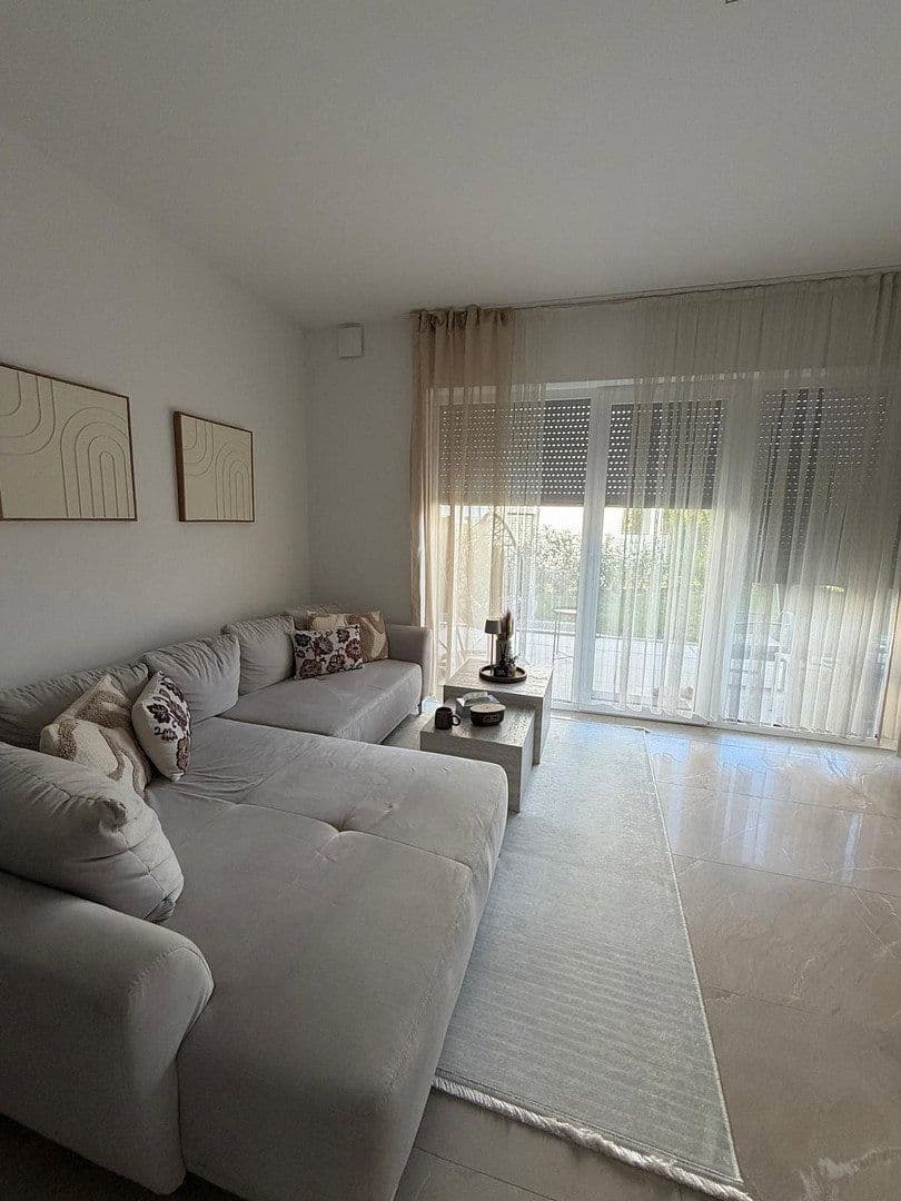 Pronájem bytu 3+1 75 m², Löwengasse 12, Lollar, Hessen Pronájem bytu 3+1 75 m², Löwengasse 12, Lollar, Hessen