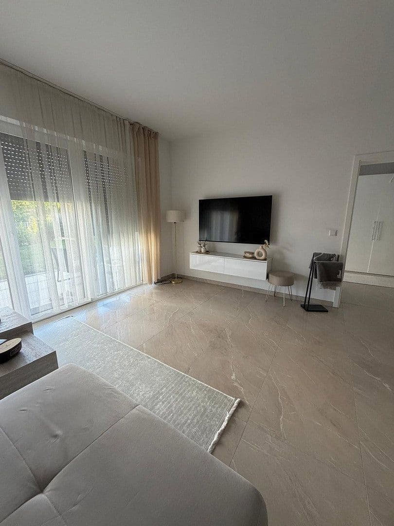 Pronájem bytu 3+1 75 m², Löwengasse 12, Lollar, Hessen Pronájem bytu 3+1 75 m², Löwengasse 12, Lollar, Hessen
