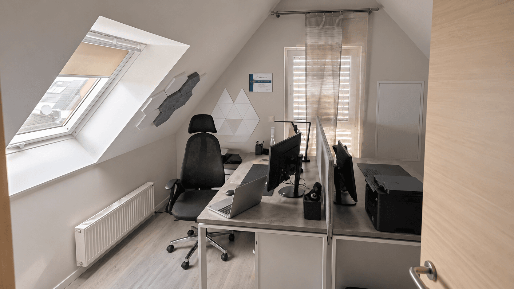 Prodej domu 121 m², pozemek 236 m², Wilhermsdorf, Bavorsko Prodej domu 121 m², pozemek 236 m², Wilhermsdorf, Bavorsko