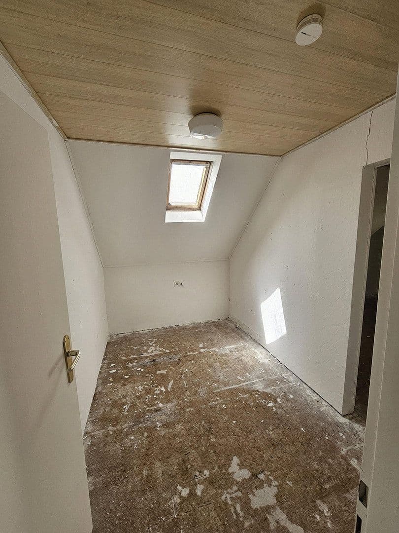 Prodej domu 110 m², pozemek 400 m², Paulstraße 17, Schiffweiler, Země Sársko Prodej domu 110 m², pozemek 400 m², Paulstraße 17, Schiffweiler, Země Sársko