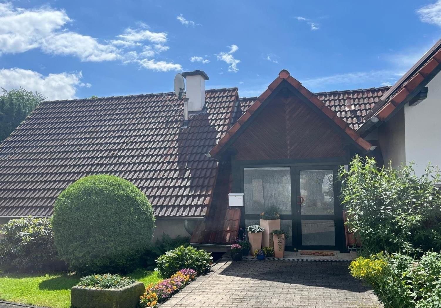 Prodej domu 134 m², pozemek 460 m², Niestetal, Hessen Prodej domu 134 m², pozemek 460 m², Niestetal, Hessen